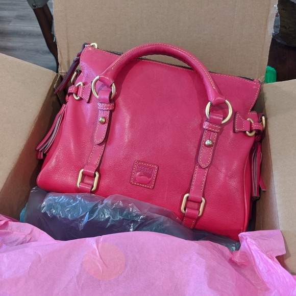 Meet the Posher: Fiona - Picture 2 of 4